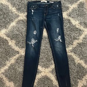 Hollister jeans